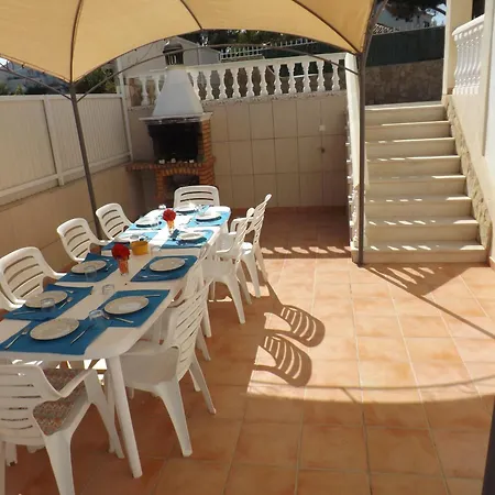 Mariamar בית נופש *